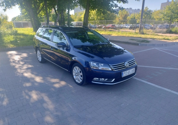 Volkswagen Passat cena 29000 przebieg: 238780, rok produkcji 2013 z Poznań małe 46
